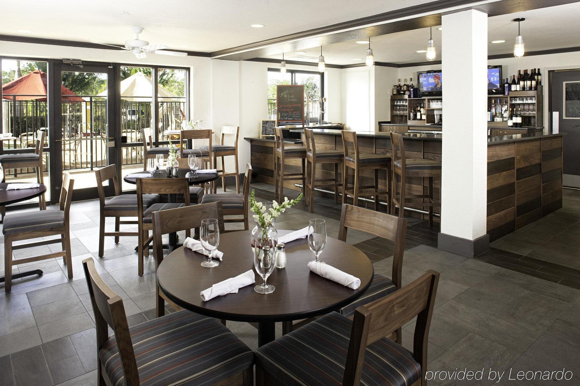 Four Points By Sheraton Fort Myers Airport Exteriér fotografie